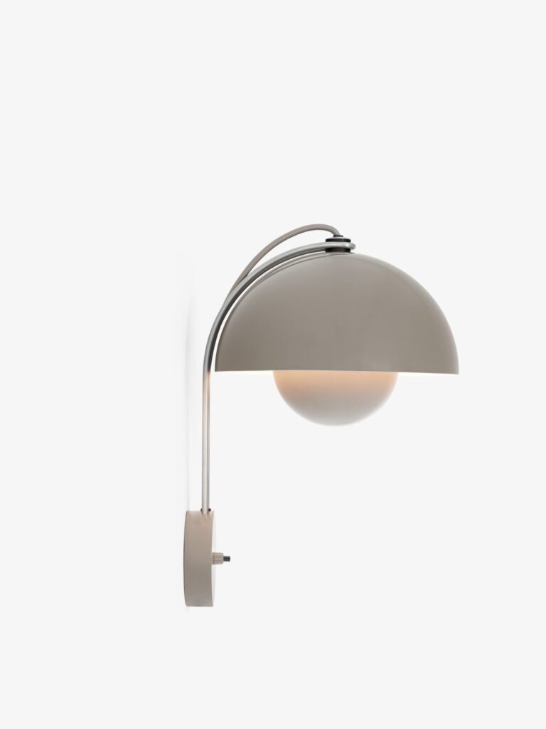FLOWERPOT WALL LAMP VP8