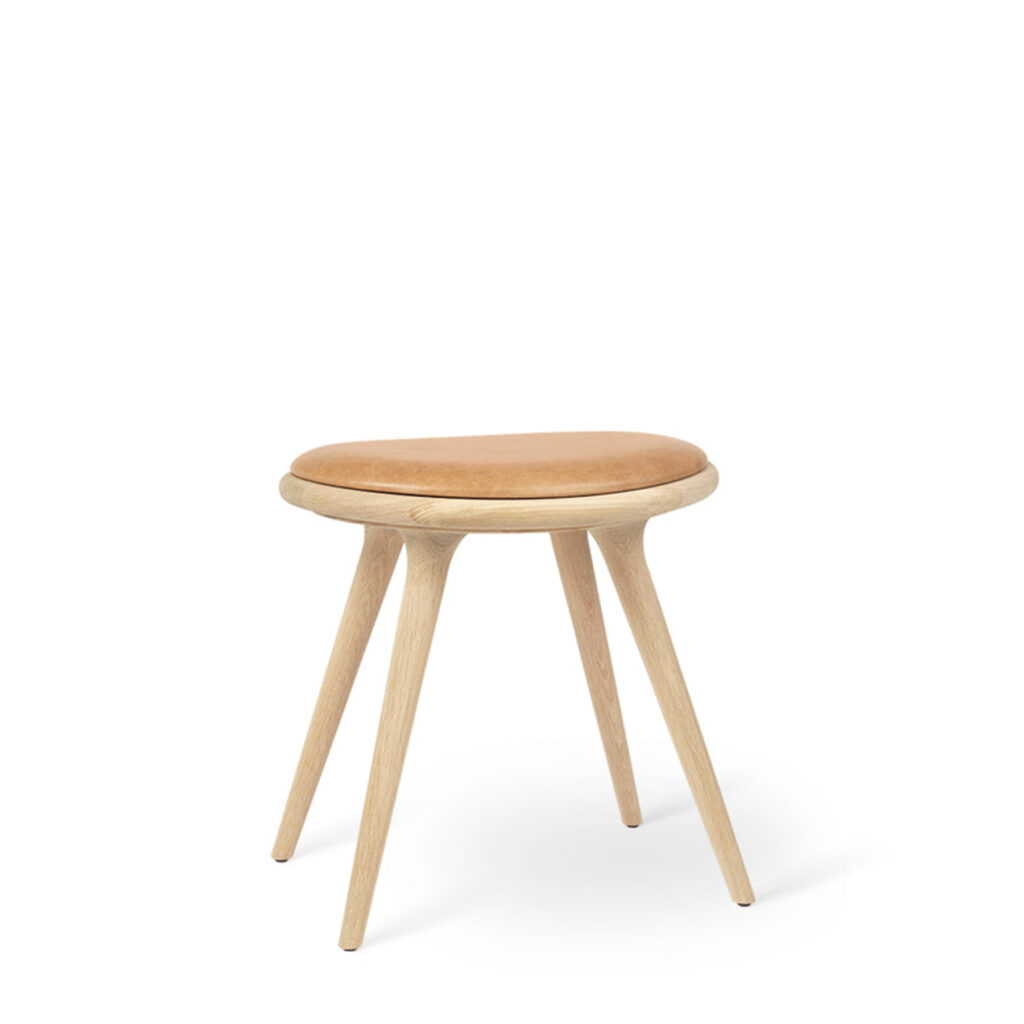 LOW STOOL
