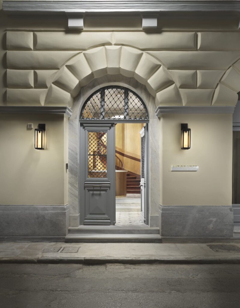 Monument Hotel