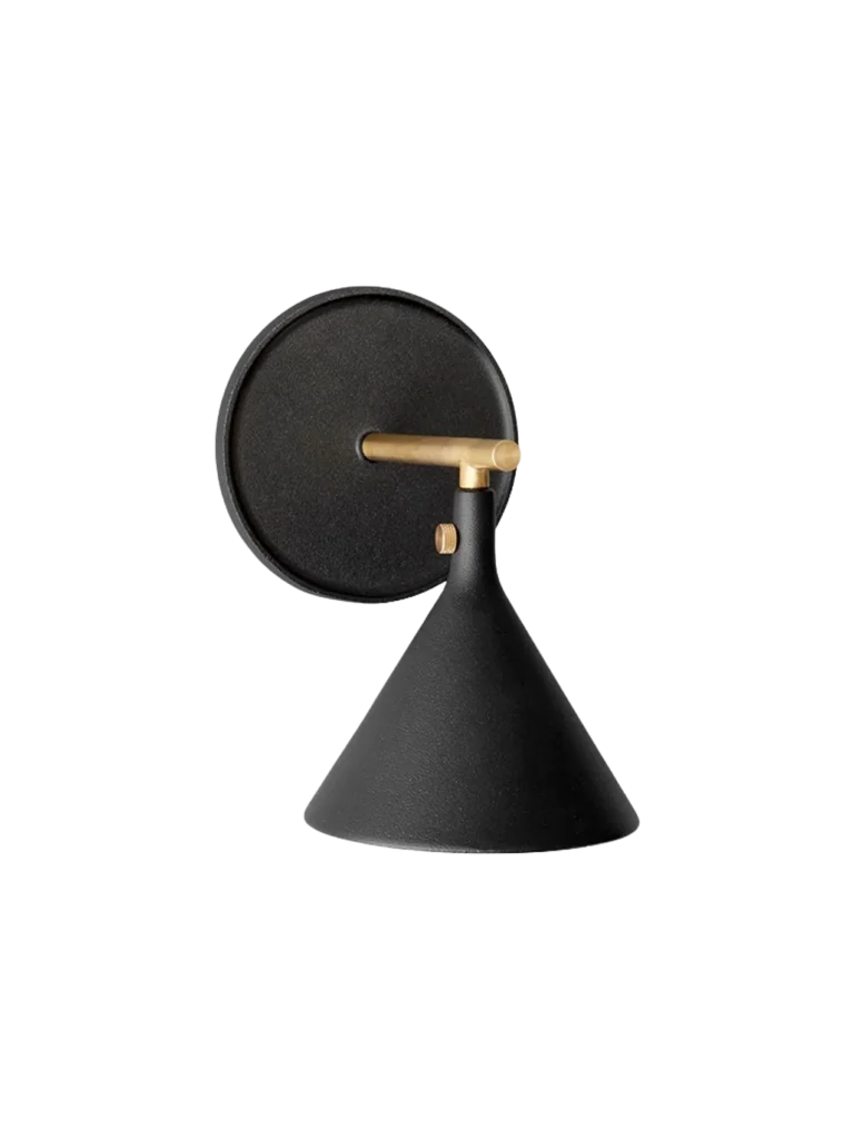 CAST SCONCE WALL LAMP – OUTDOOR