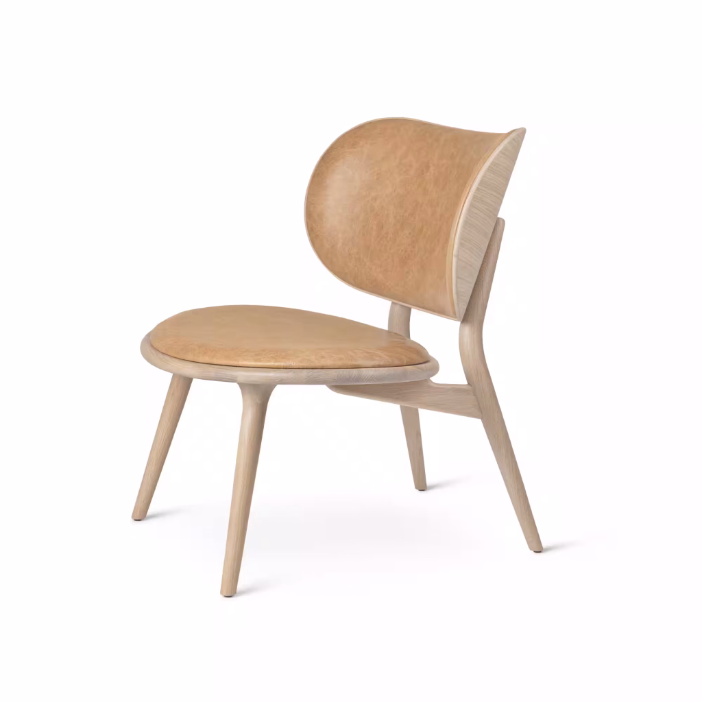 THE LOUNGE CHAIR