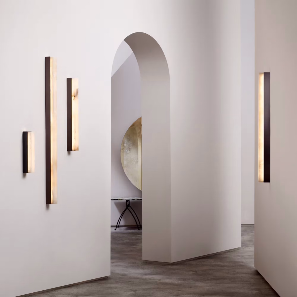 ARTES WALL LIGHT