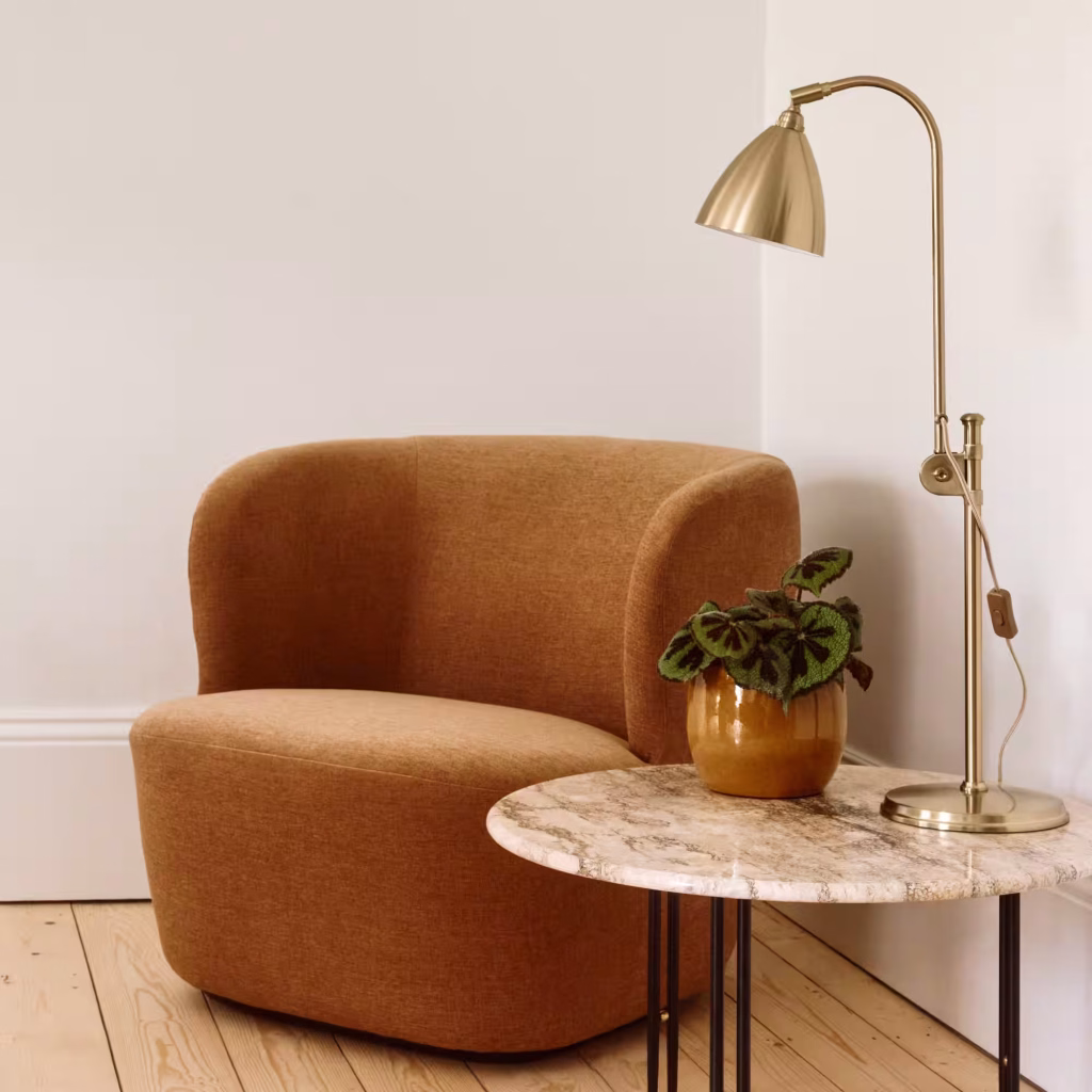 STAY LOUNGE CHAIR – LARGE – BLACK BASE