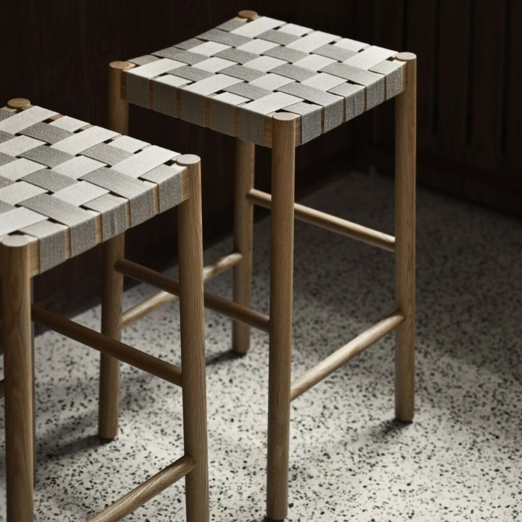 BETTY COUNTER STOOL TK7