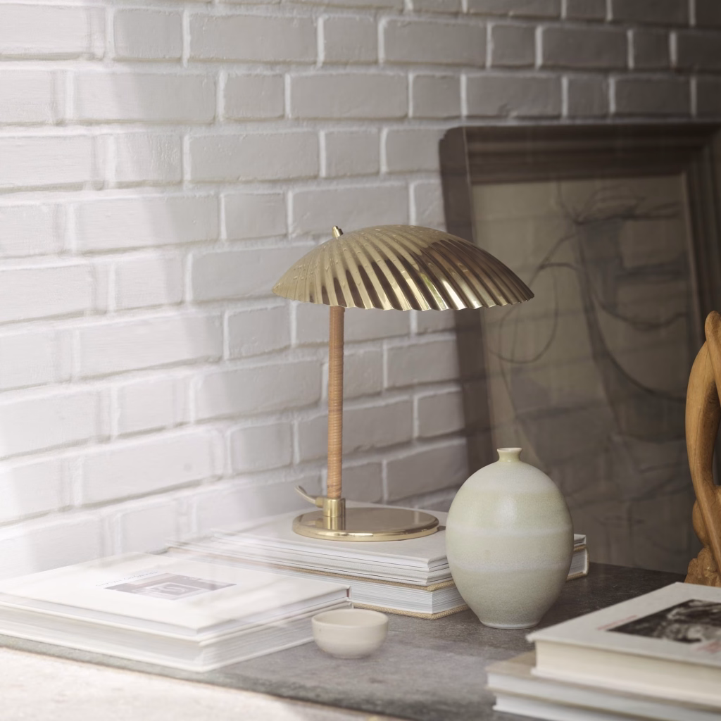 5321 TABLE LAMP