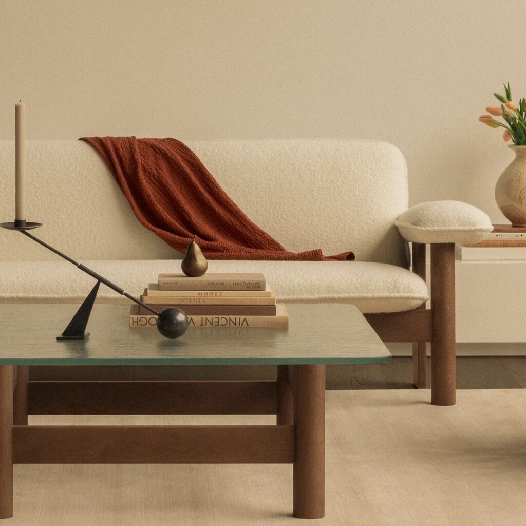 BRASILIA SOFA
