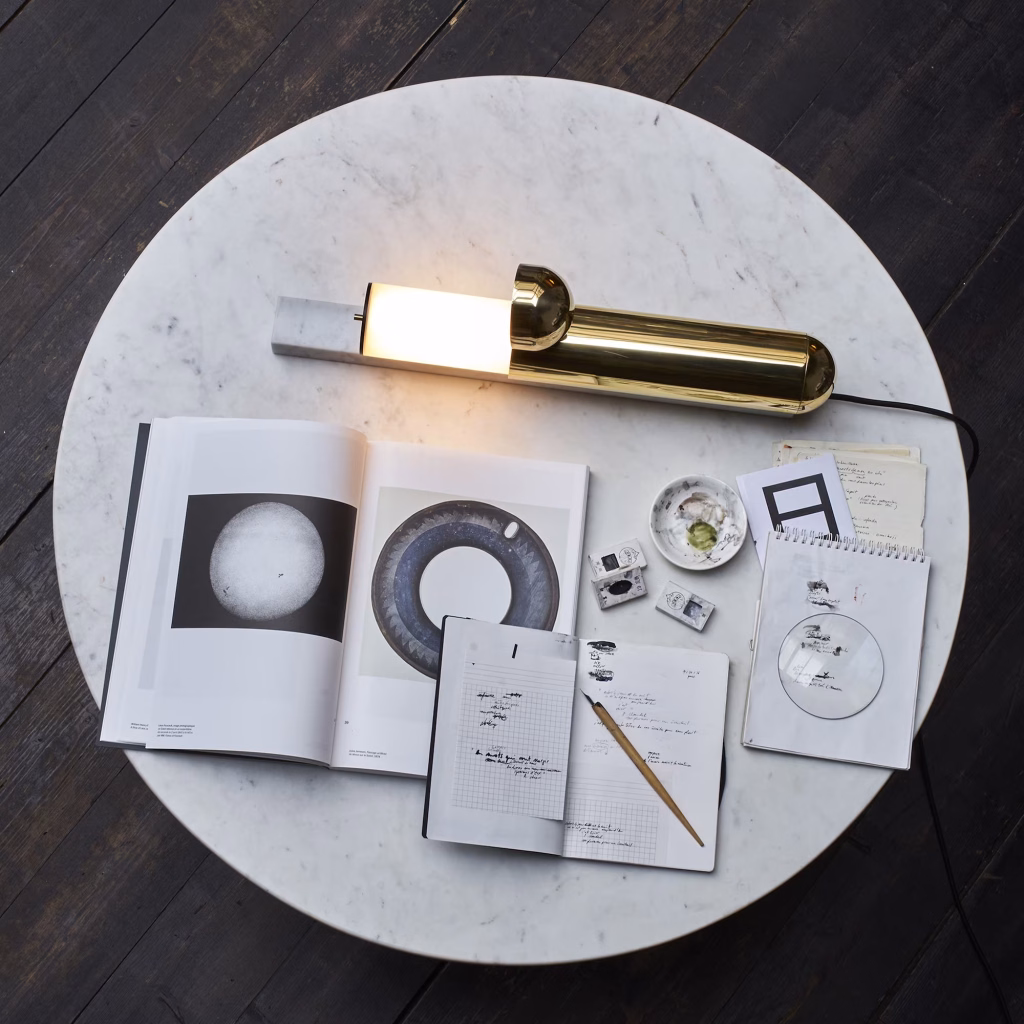 ISP TABLE LAMP
