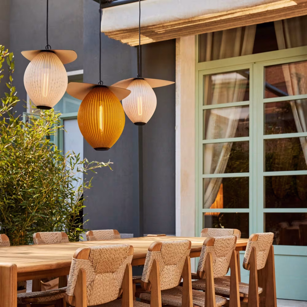 SATELLITE PENDANT – OUTDOOR