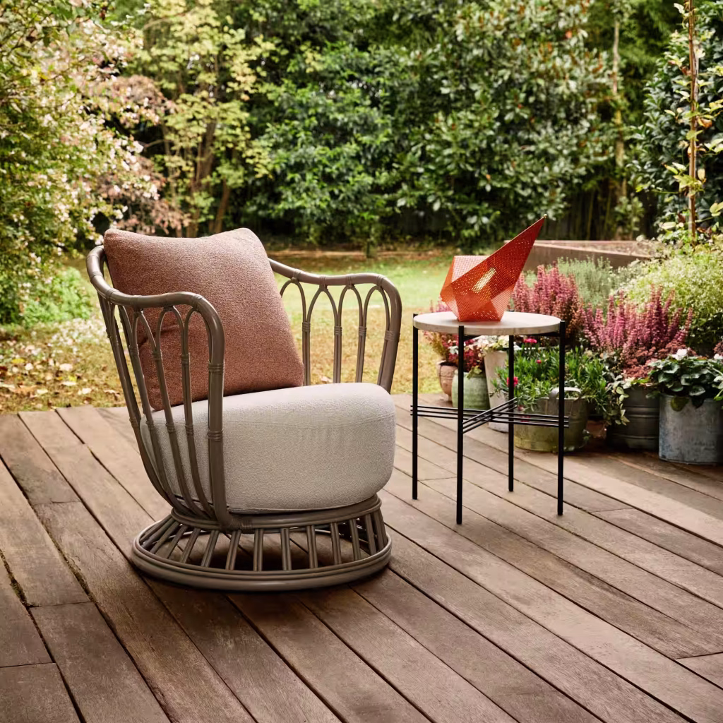 TS SIDE TABLE – OUTDOOR