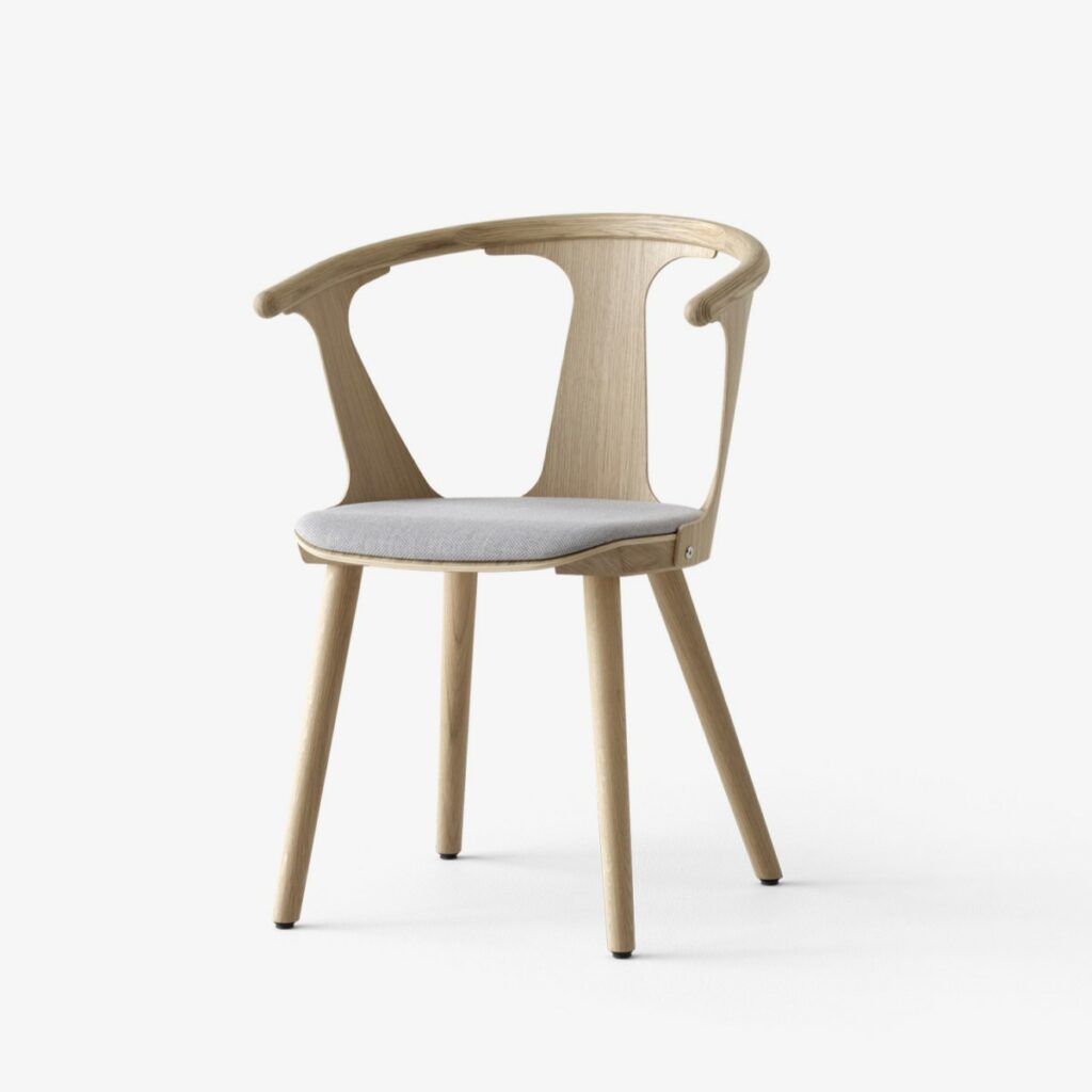 IN BETWEEN ARMCHAIR SK2