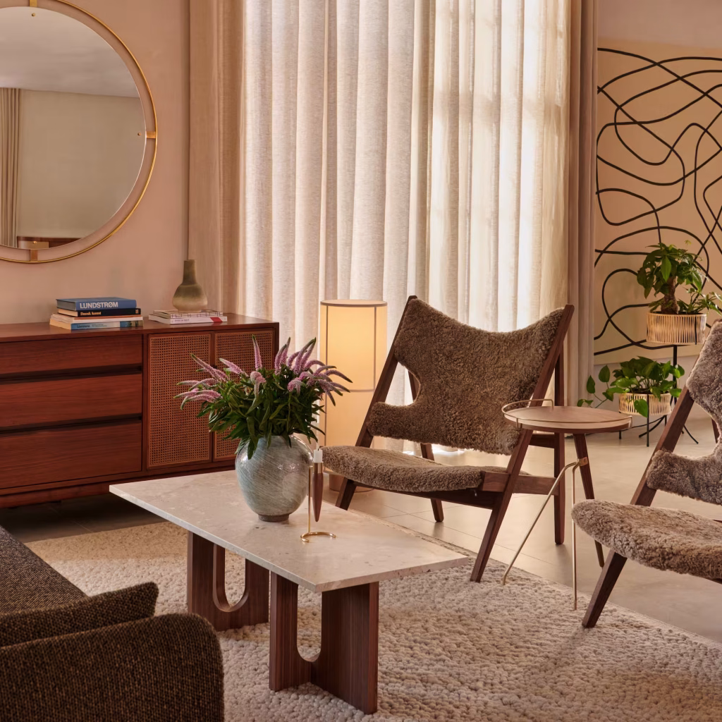 ANDROGYNE LOUNGE TABLE – STONE