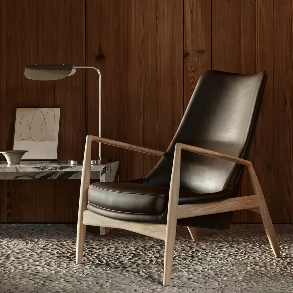 THE SEAL LOUNGE CHAIR – HIGH BACK