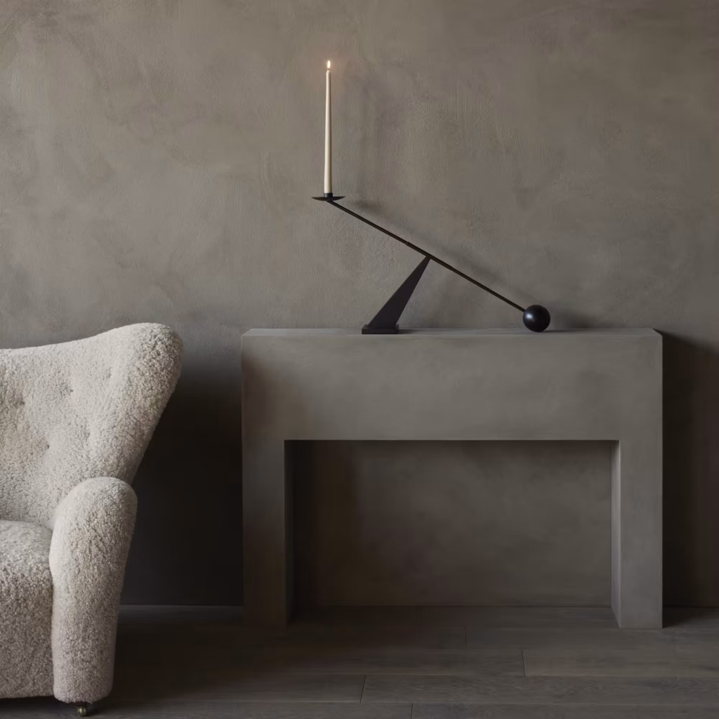 INTERCONNECT CANDLE HOLDER