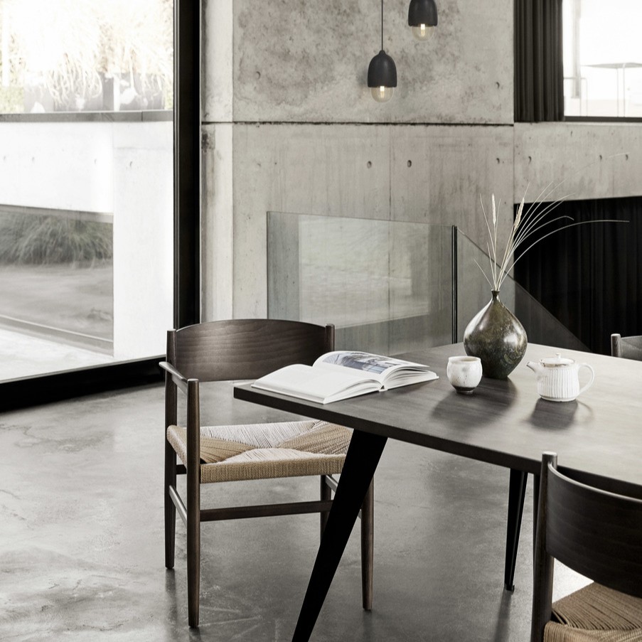 NESTOR DINING ARMCHAIR