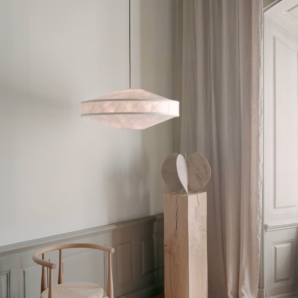 KITE PENDANT – LARGE