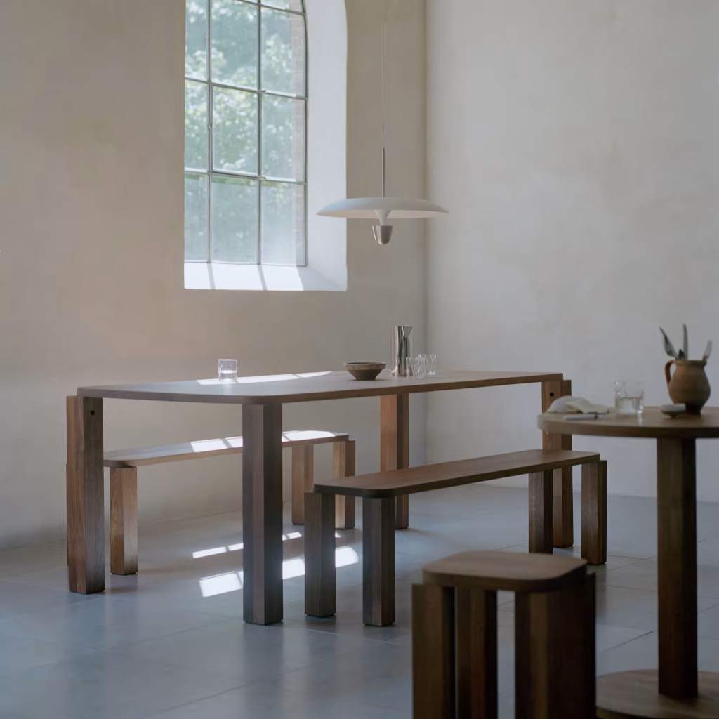 ATLAS DINING TABLE