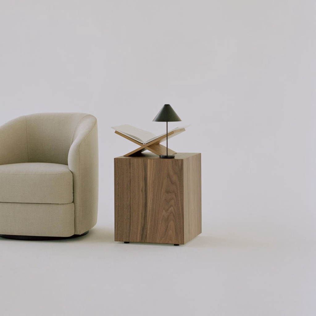 MASS SIDE TABLE