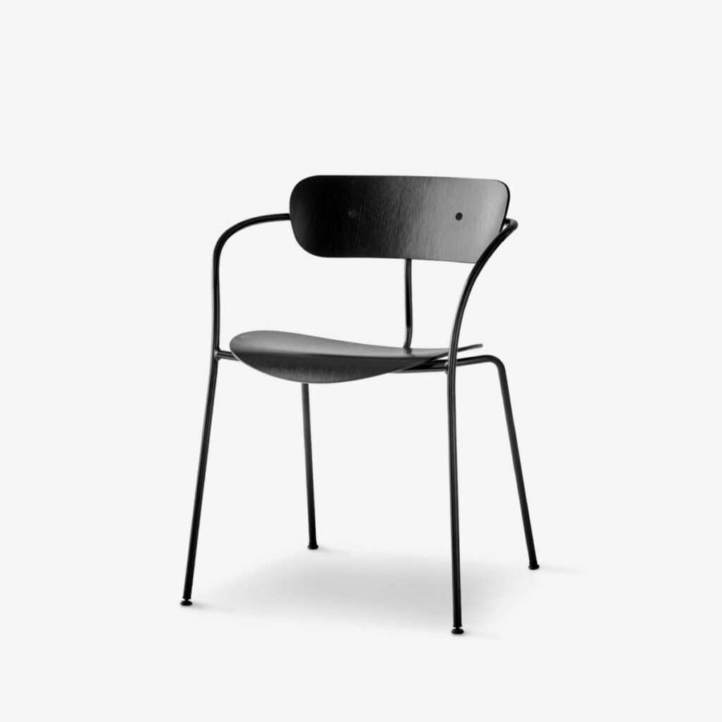 PAVILION ARMCHAIR AV2