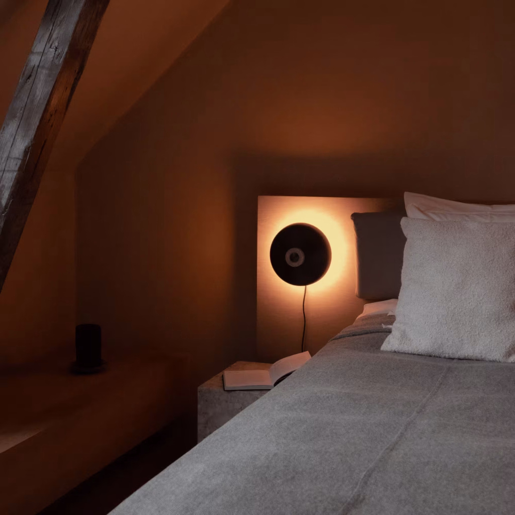 REVERSE WALL LAMP