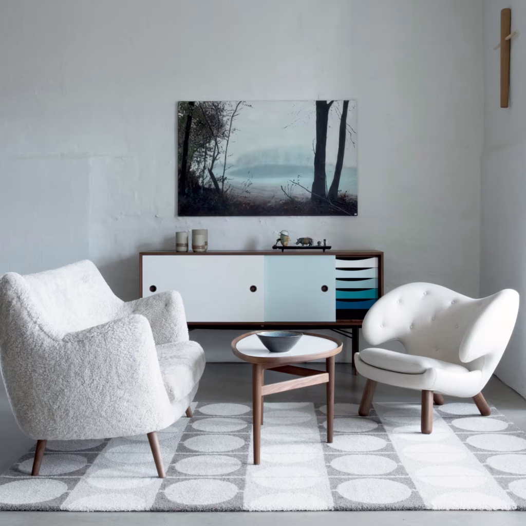 THE SIDEBOARD