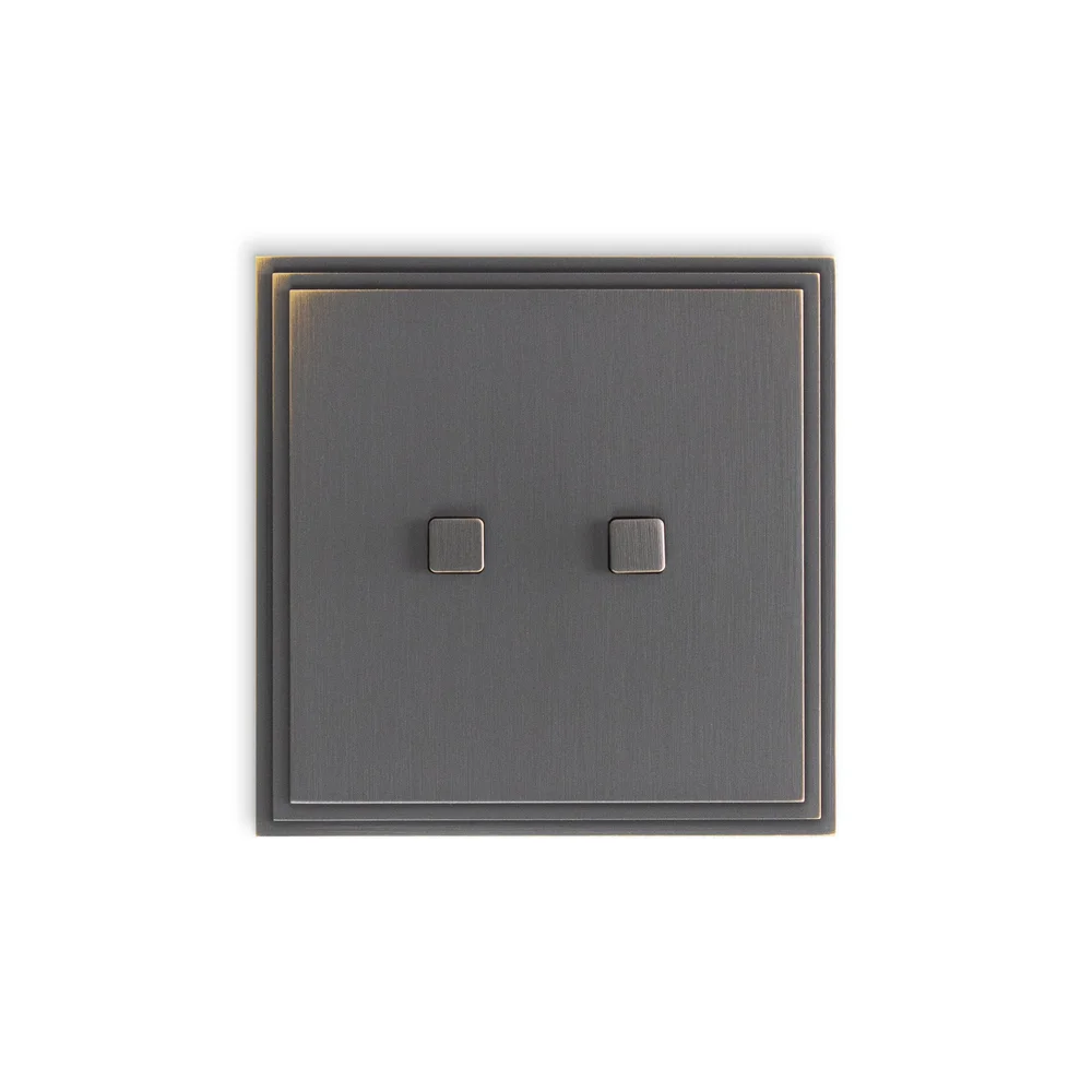 TIARA SWITCH – EDGES