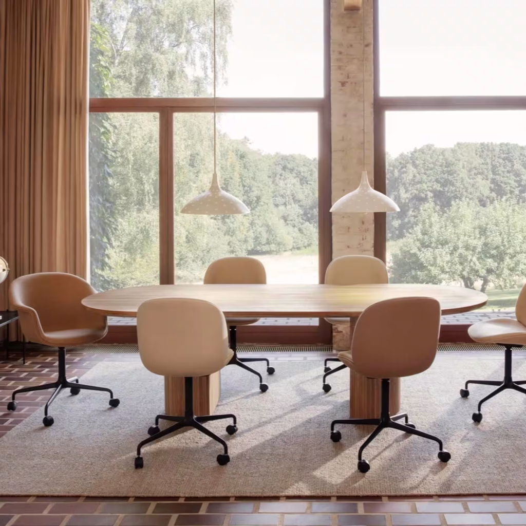 BAT MEETING CHAIR