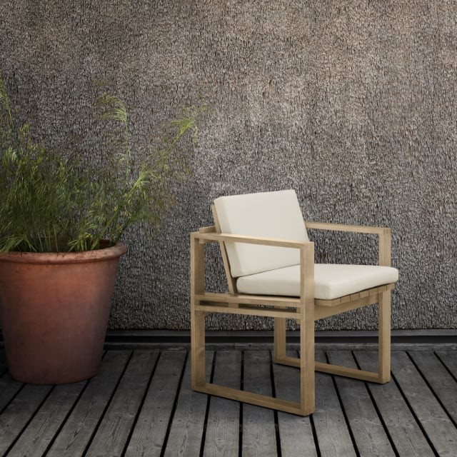BK10 CHAIR