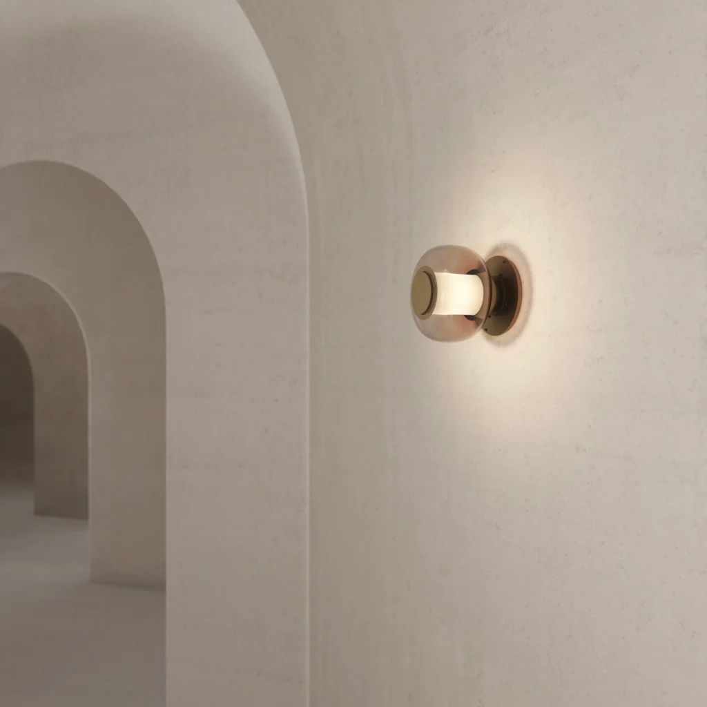 LUNA A SMALL SCONCE