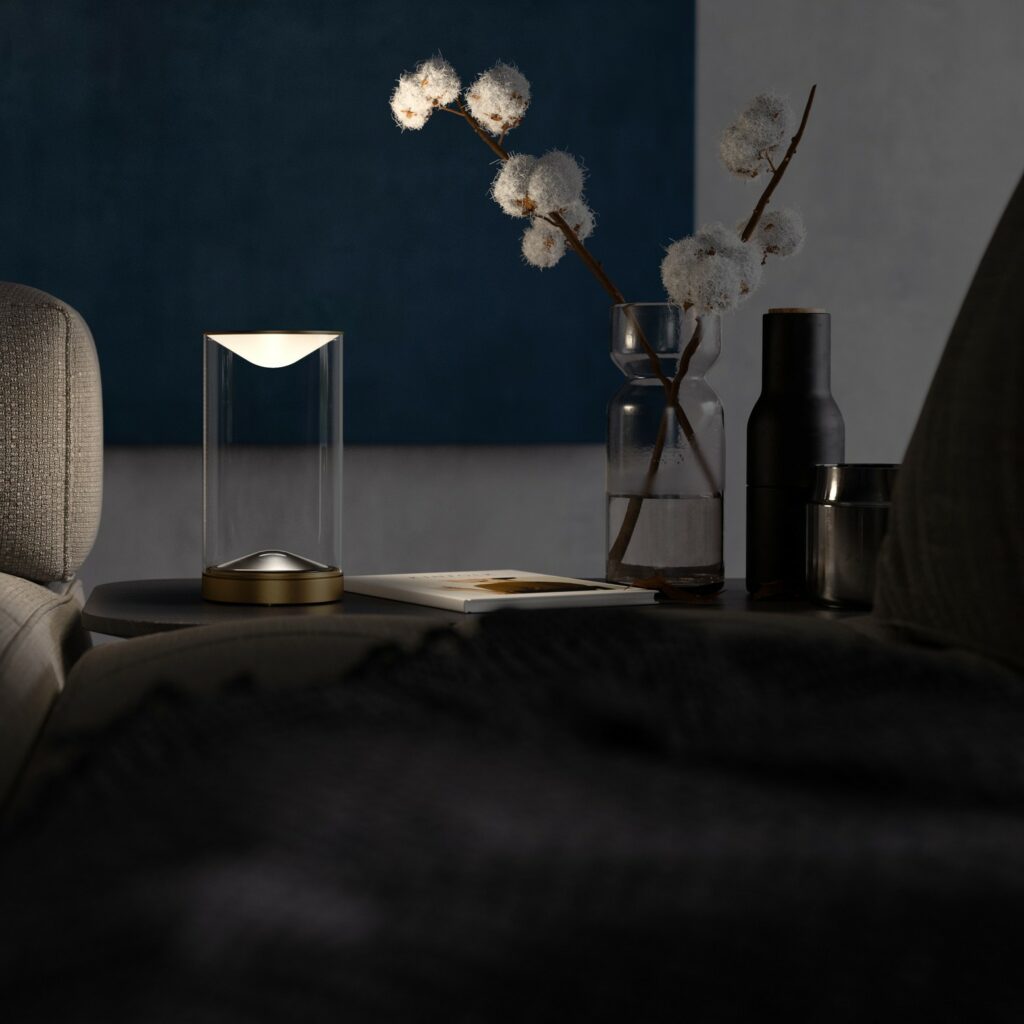 EVE TABLE LAMP