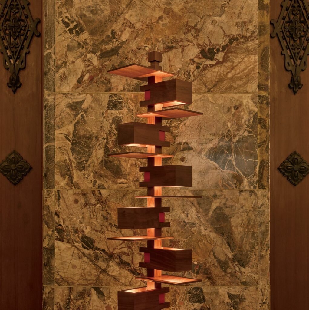 TALIESIN FLOOR LIGHT