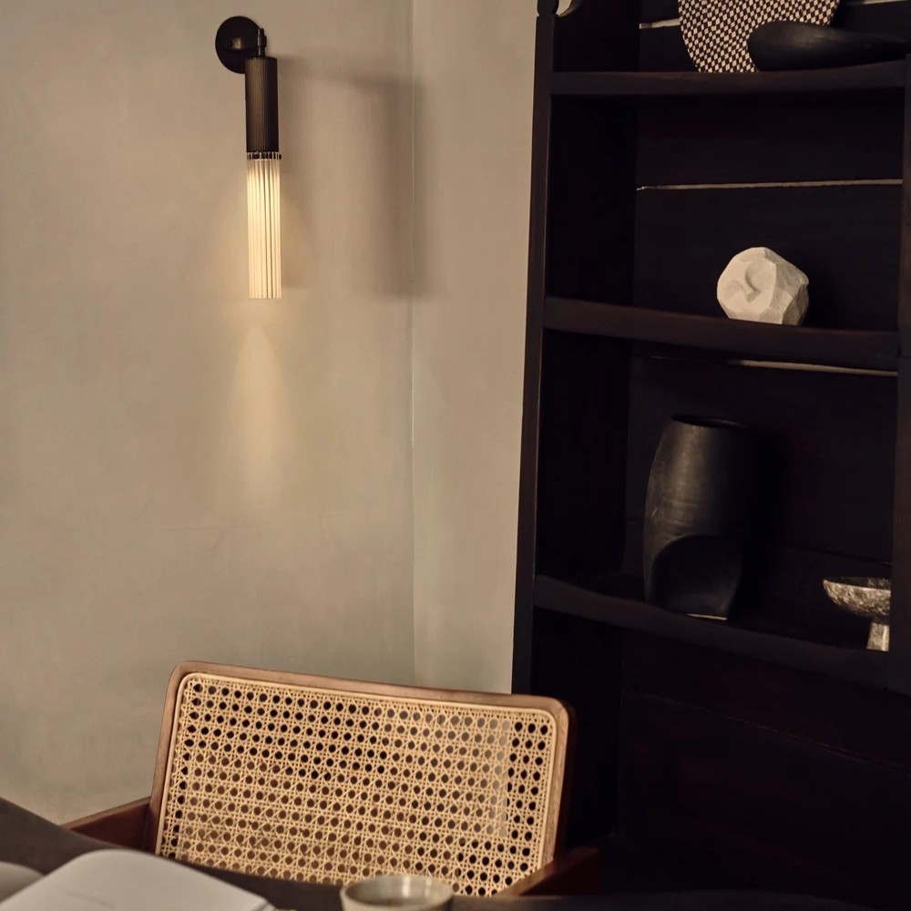 FLUME WALL LIGHT