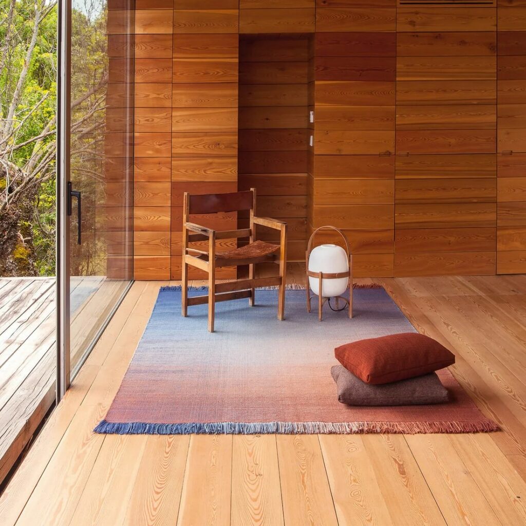 SHADE RUG